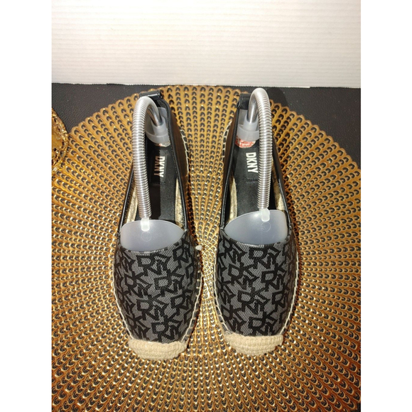 DKNY Espadrilles size 6M - Picture 2 of 5
